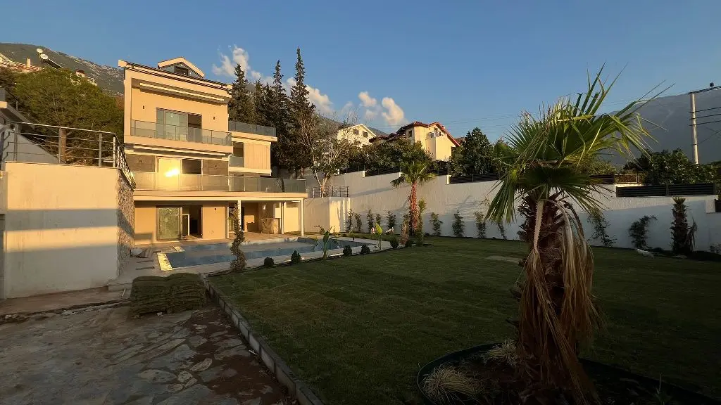 Mature garden